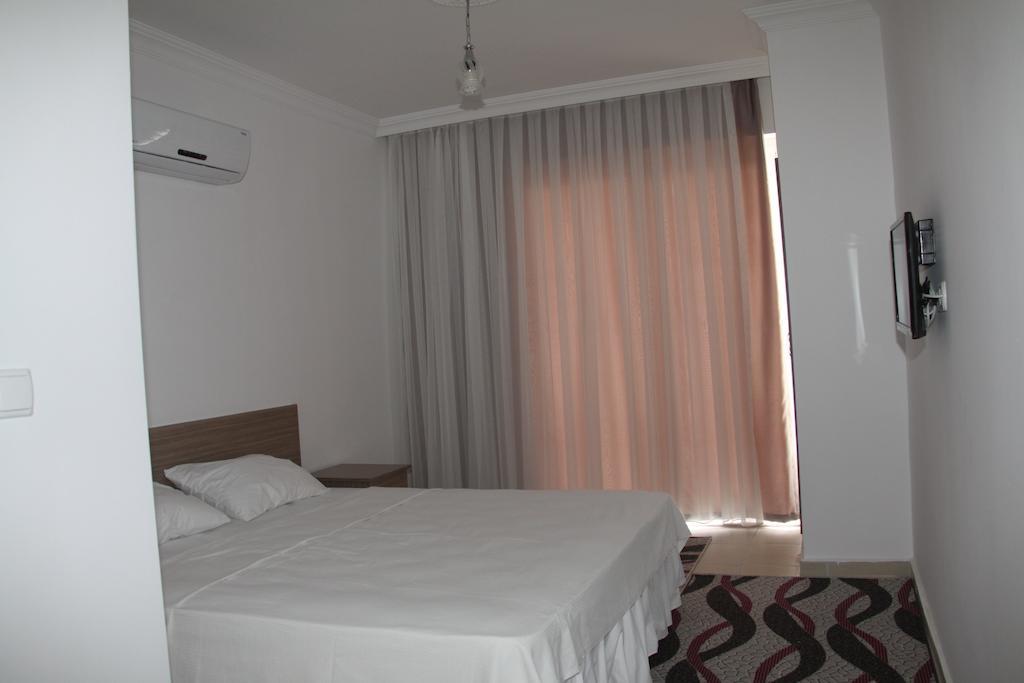 Demirci Hotel Antalya Rom bilde